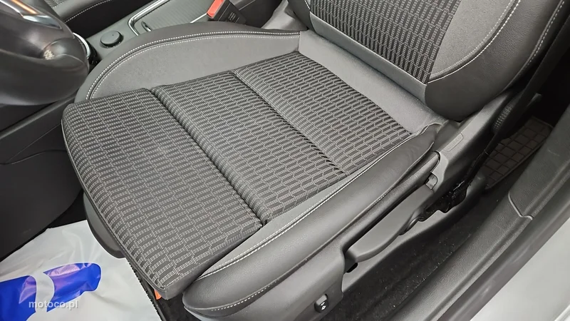 Opel Astra K 12