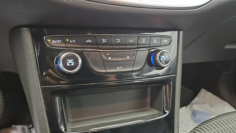 Opel Astra K 18