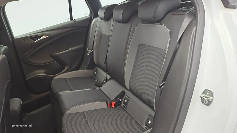Opel Astra K 21