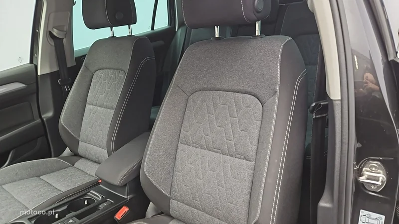 Volkswagen Passat Variant B8 11