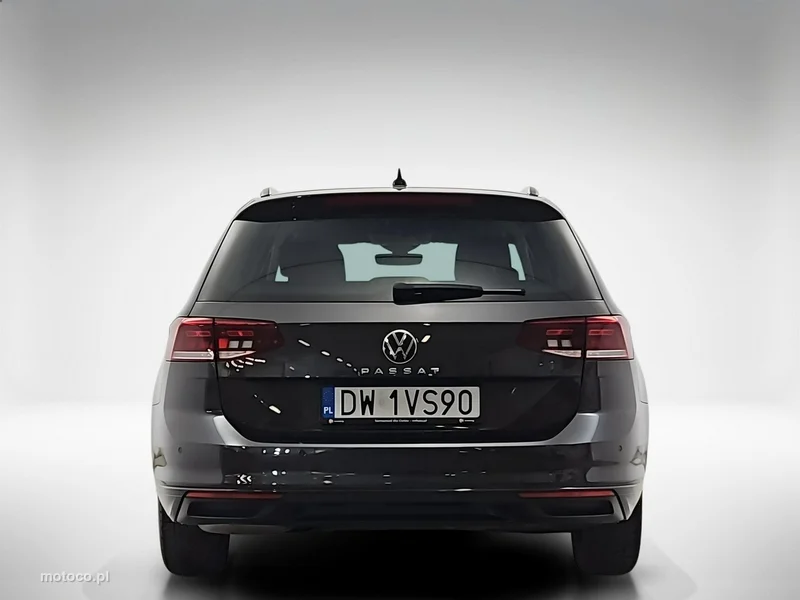 Volkswagen Passat Variant B8 4