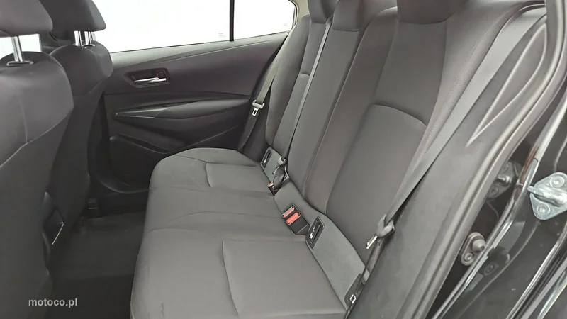 Toyota Corolla E210 20
