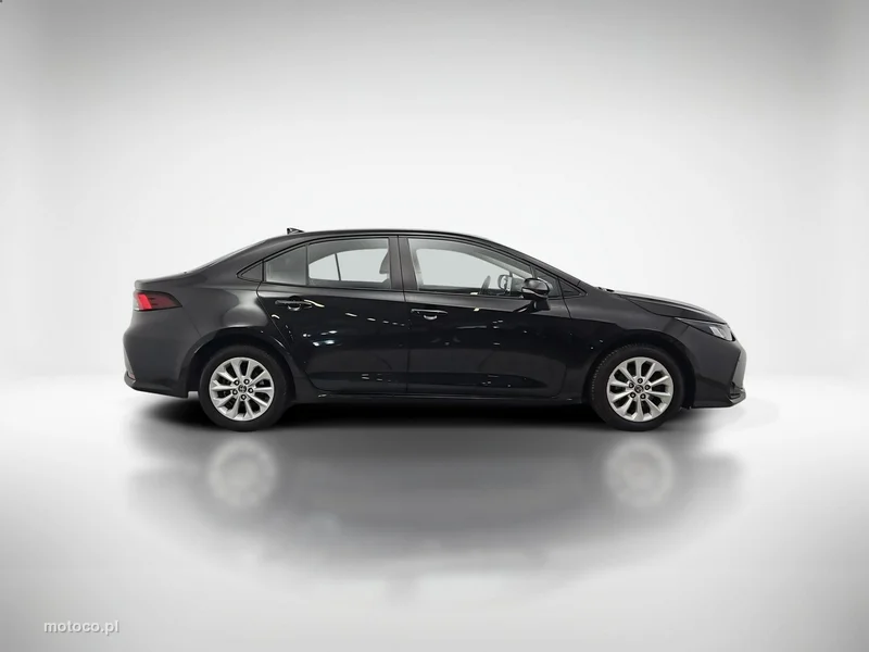 Toyota Corolla E210 6