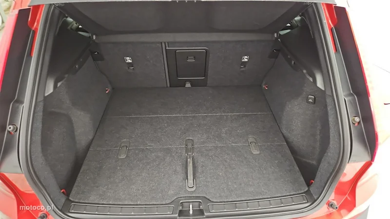 Volvo XC 40 22