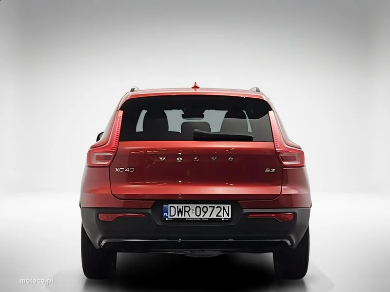 Volvo XC 40 4