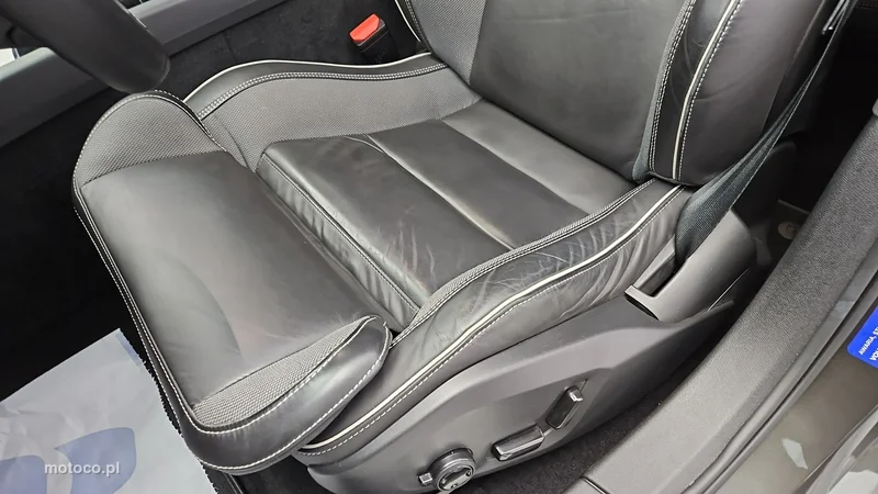 Volvo V60 12