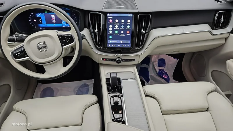 Volvo XC 60 13