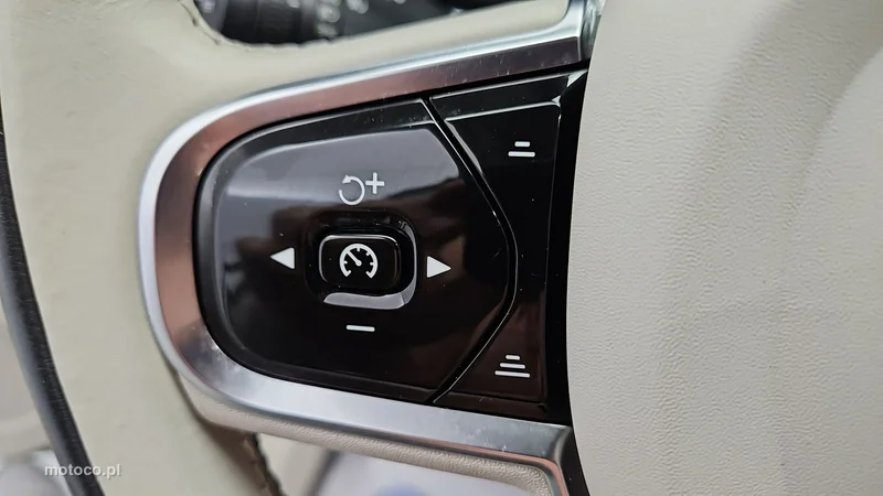 Volvo XC 60 16