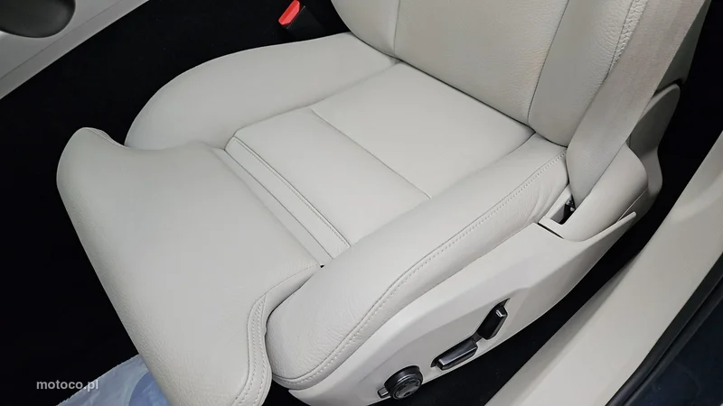 Volvo XC 60 12