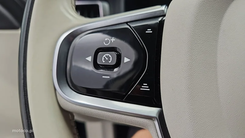 Volvo XC 60 16