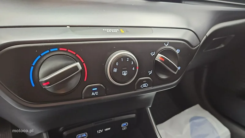 Hyundai i20 19