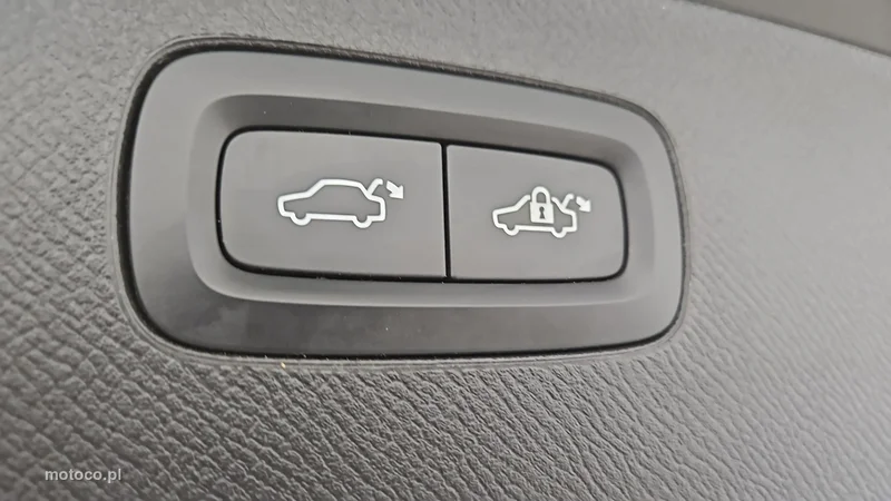 Volvo XC 90 25