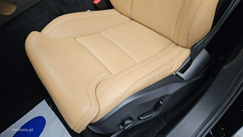 Volvo XC 60 12