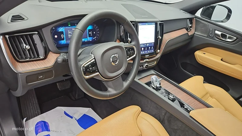Volvo XC 60 9