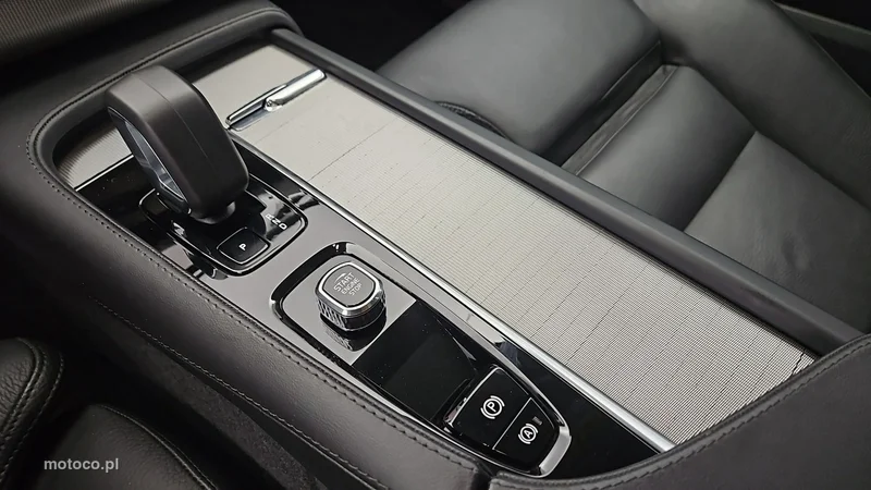 Volvo XC 90 18