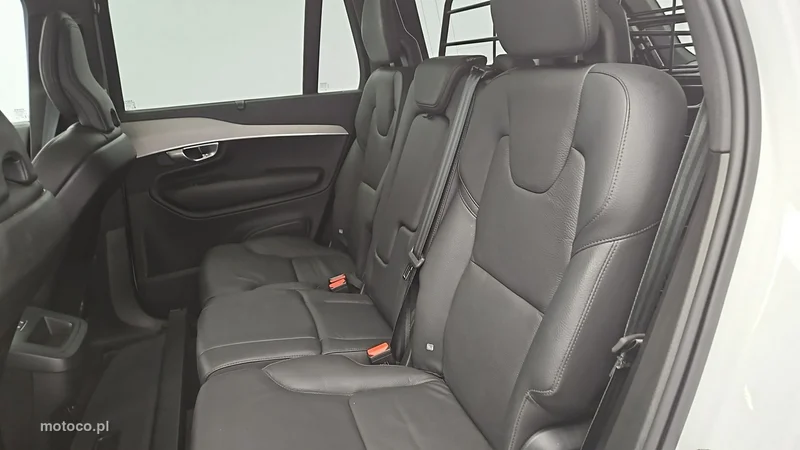 Volvo XC 90 21