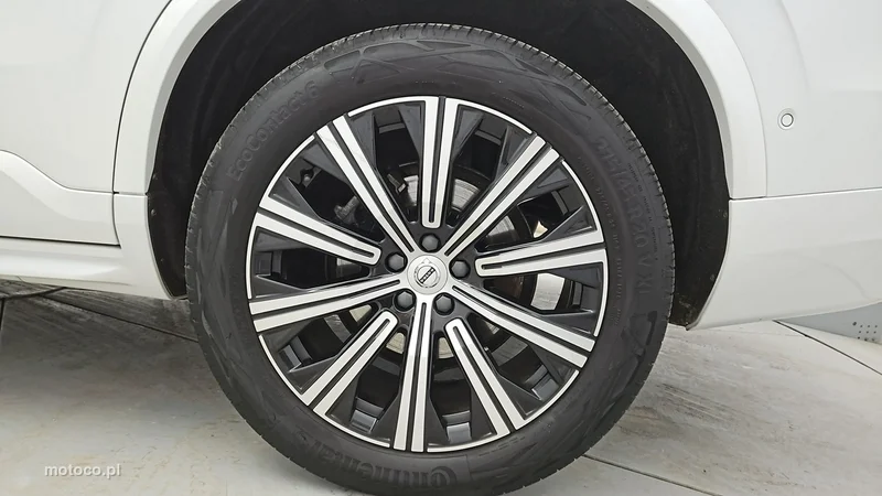 Volvo XC 90 26
