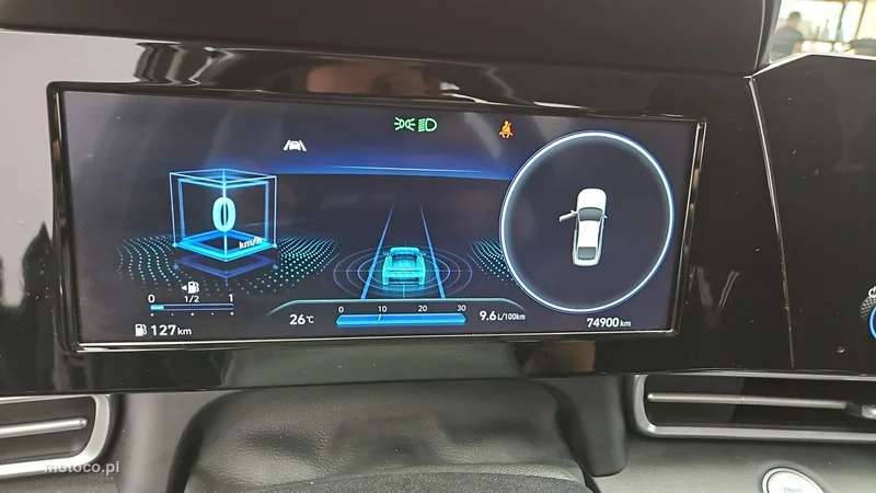 Hyundai Elantra 14