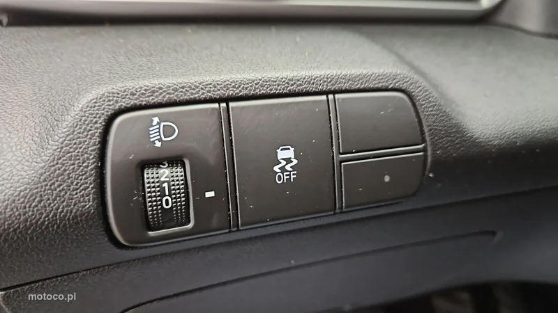 Hyundai Elantra 17