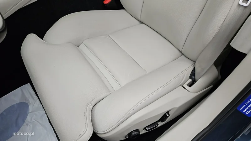 Volvo S90 12