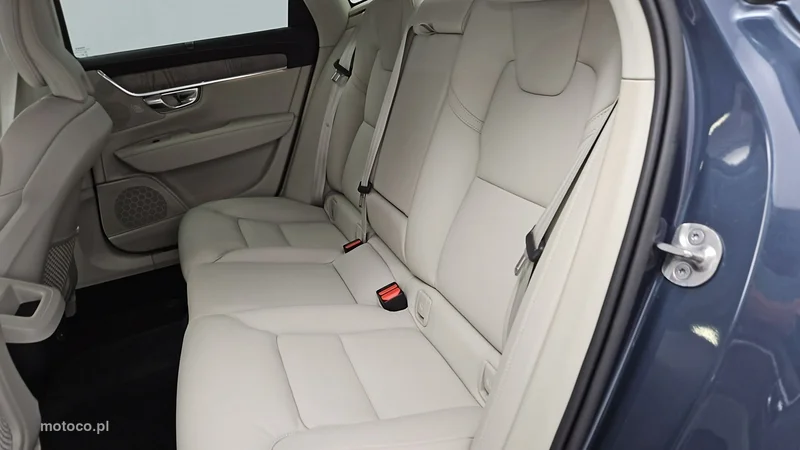 Volvo S90 21