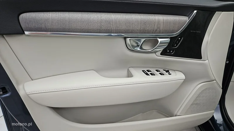 Volvo S90 10