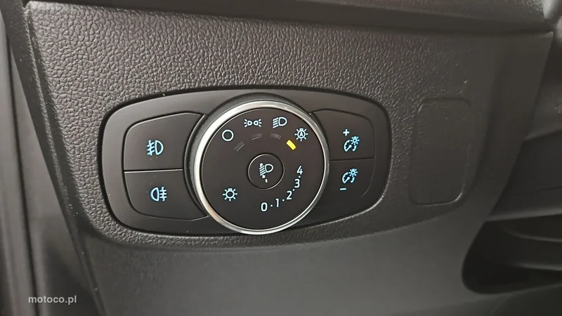 Ford Focus IV 17