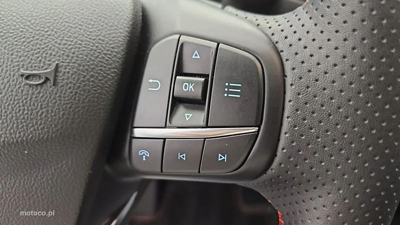 Ford Kuga III 15