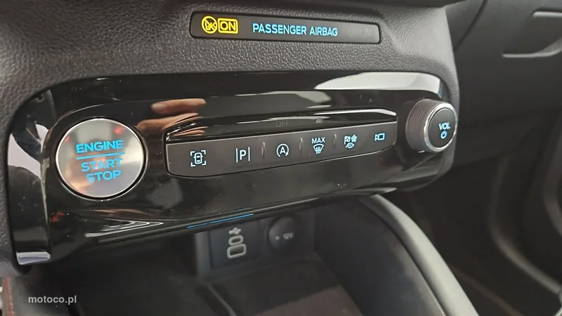 Ford Kuga III 19