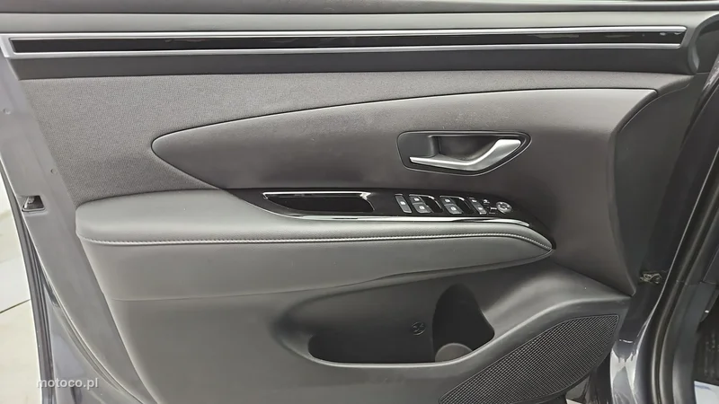 Hyundai TUCSON 10