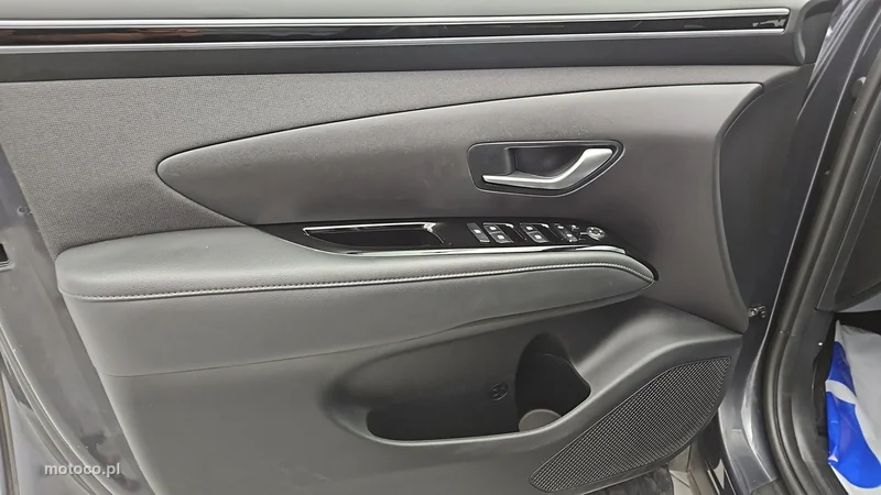 Hyundai TUCSON 10