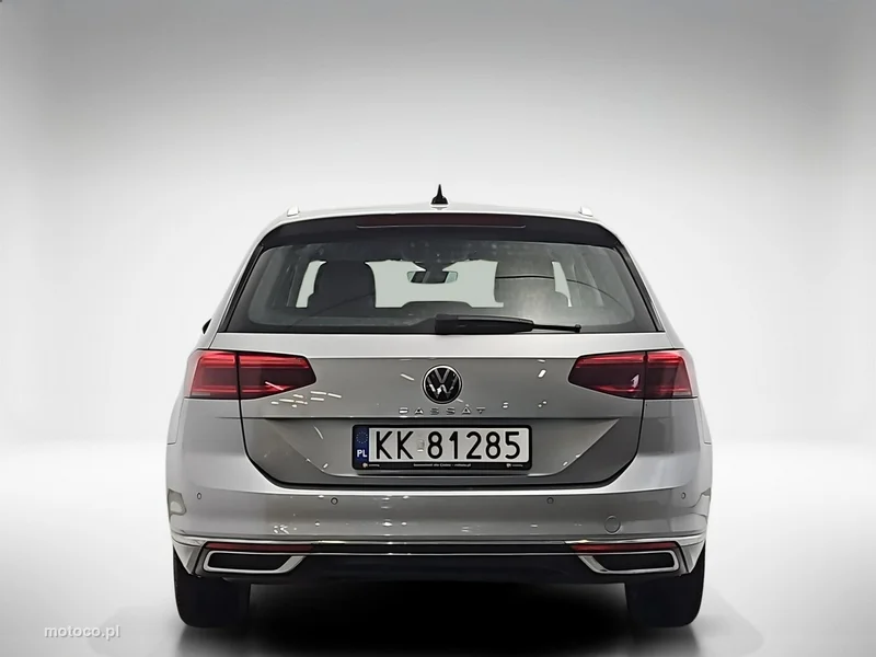 Volkswagen Passat Variant B8 4