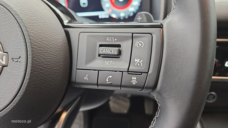 Nissan Qashqai 15