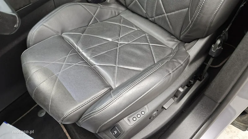 DS Automobiles DS 7 Crossback 12