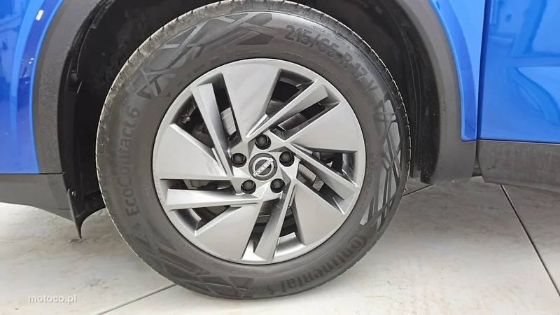 Nissan Qashqai 24