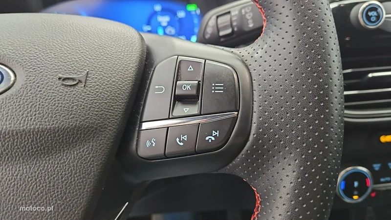 Ford Kuga III 15