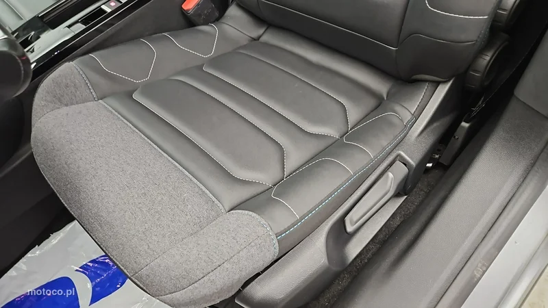 Citroen C4X 12