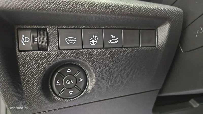 Citroen C4X 17