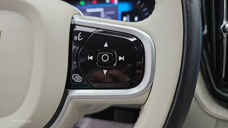 Volvo XC 60 15
