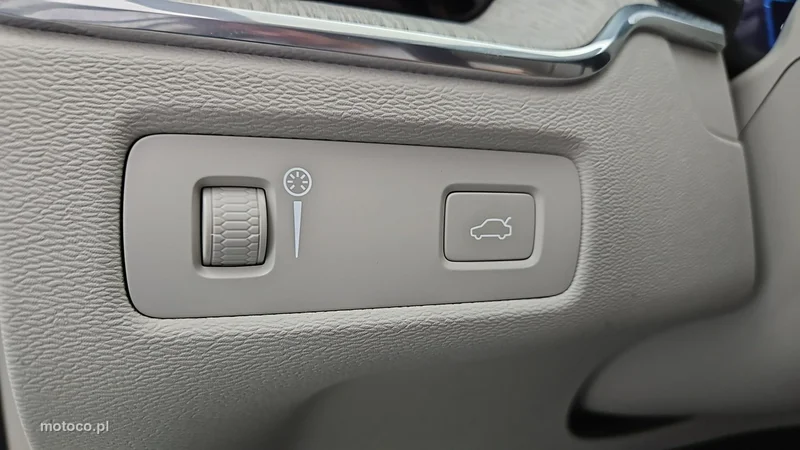 Volvo XC 60 17