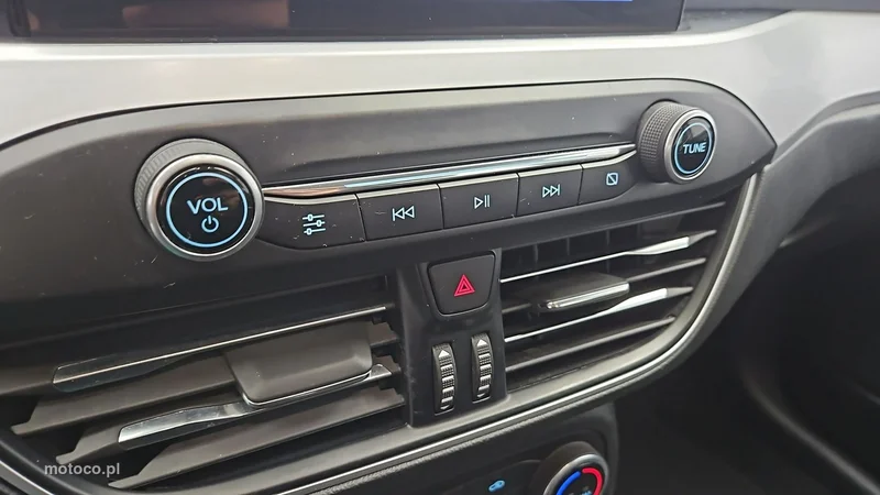 Ford Focus IV 18