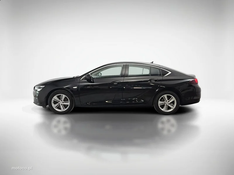 Opel Insignia Grand Sport 2