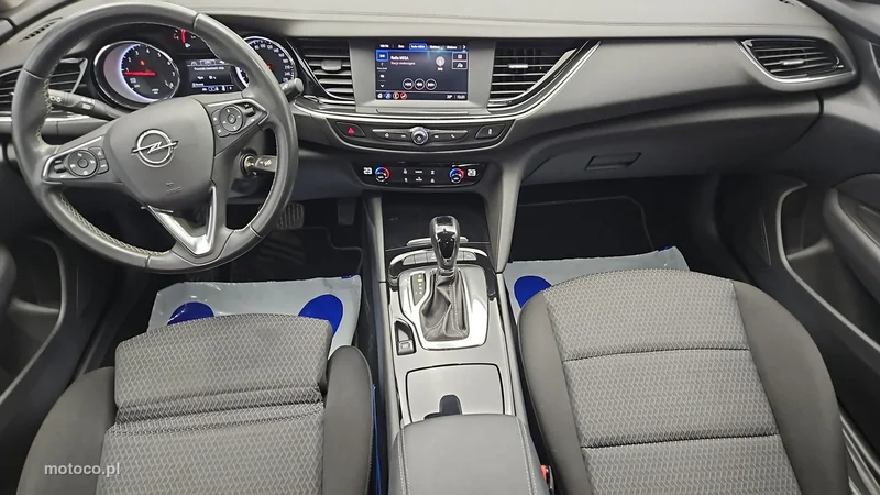 Opel Insignia Grand Sport 13