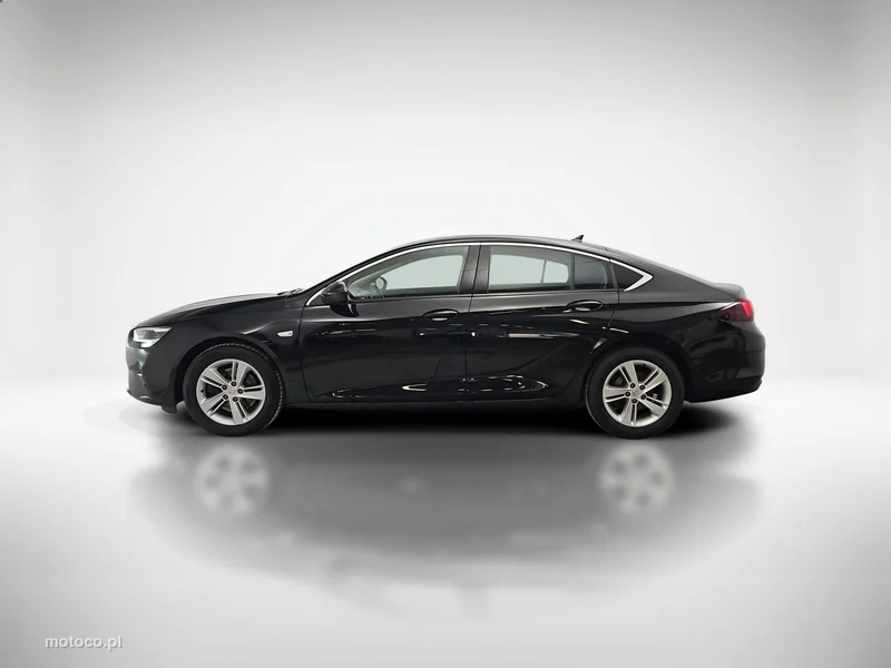 Opel Insignia Grand Sport 2