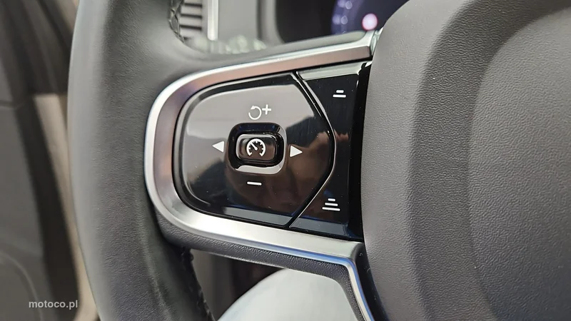 Volvo XC 90 16