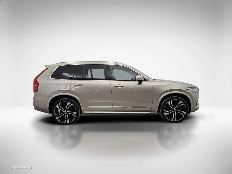 Volvo XC 90 6