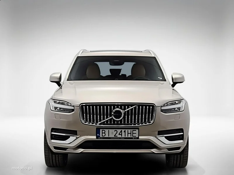 Volvo XC 90 8