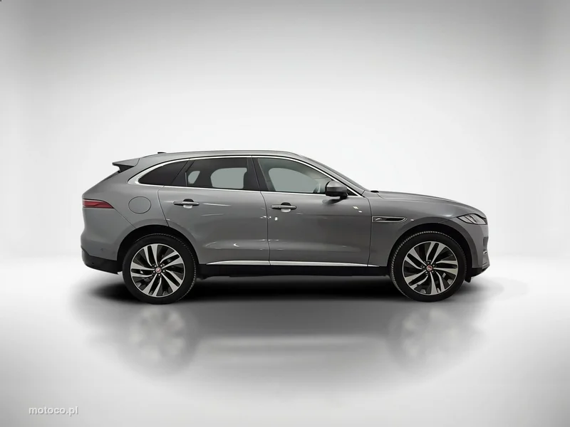 Jaguar F-Pace 6