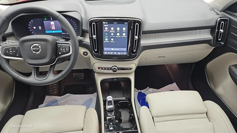 Volvo XC 40 13
