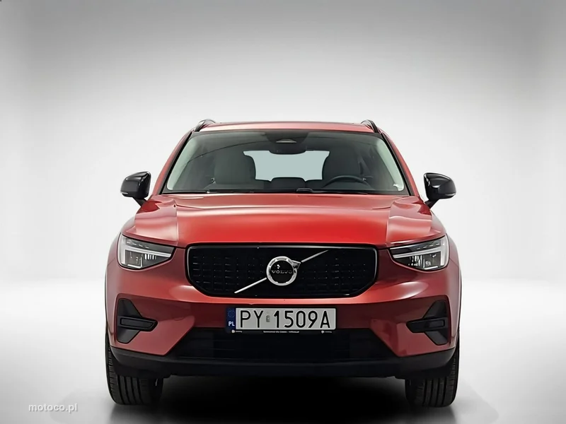 Volvo XC 40 8